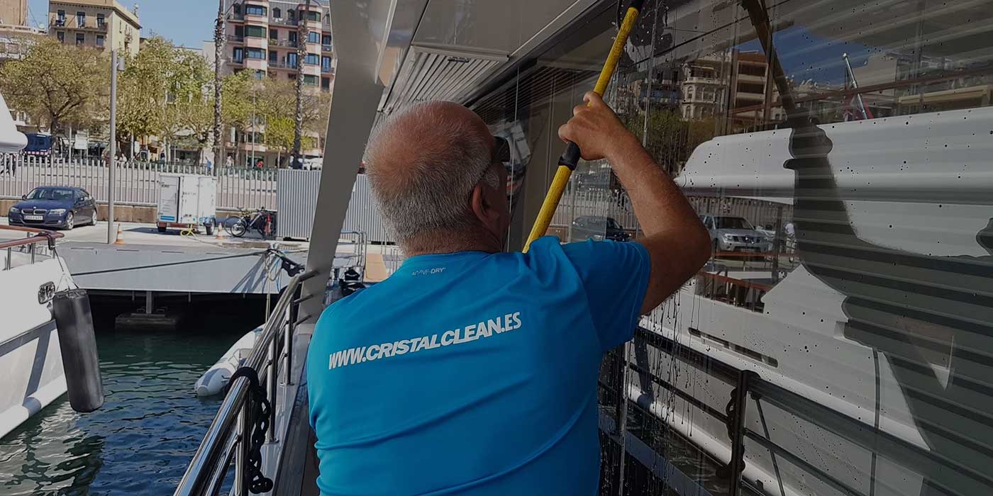 Cristal clean  Experiencia de más de 20 años en limpiezas técnicas